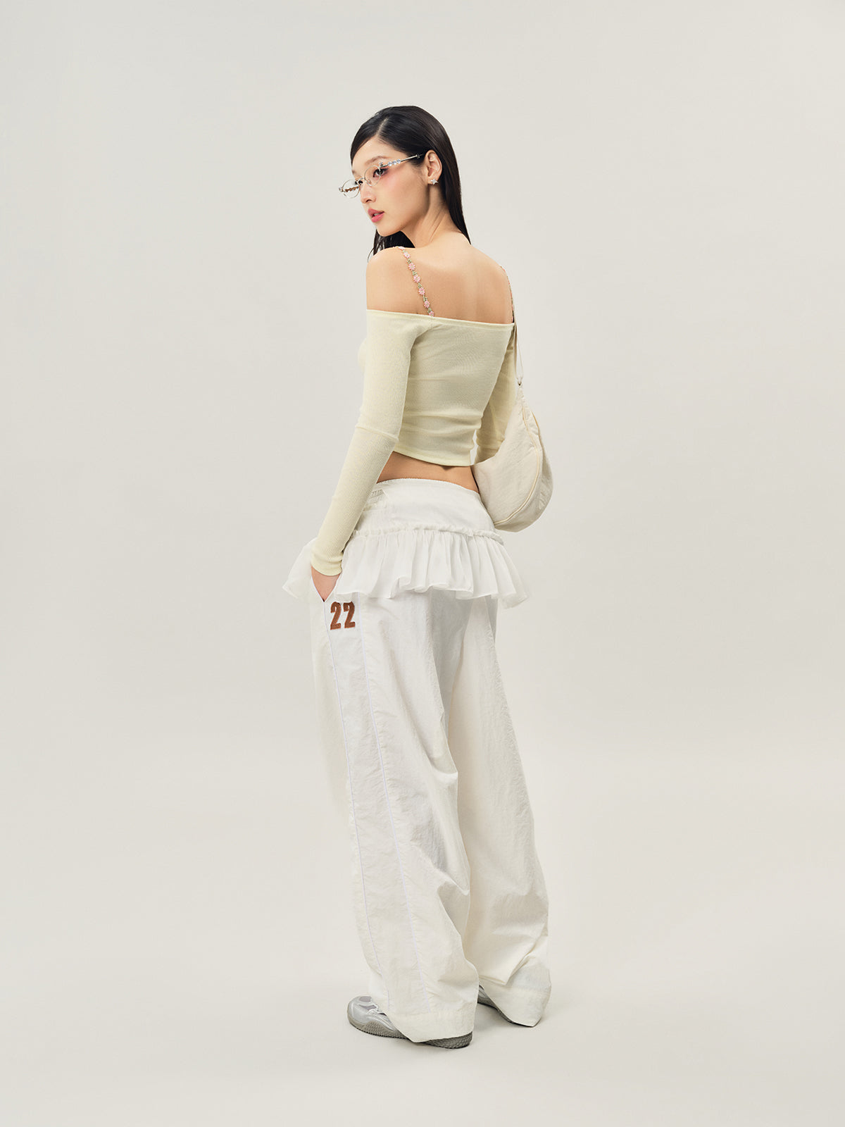 Luna Off-Shoulder Croptop